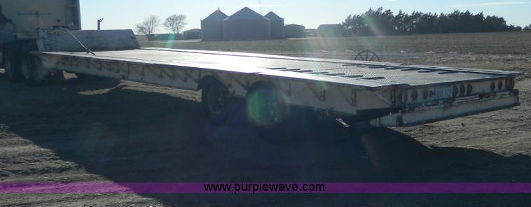 image for item G7580 1979 Trail-Eze lowboy trailer