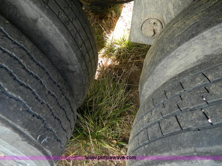 image for item G7627 1999 Great Dane dry van trailer