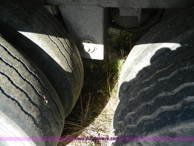 image for item G7627 1999 Great Dane dry van trailer