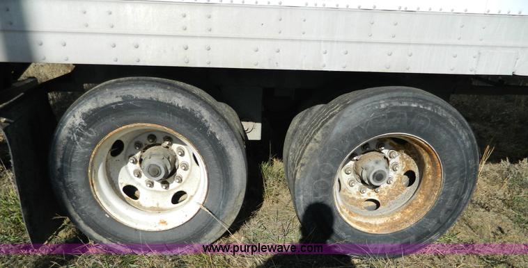 image for item G7627 1999 Great Dane dry van trailer