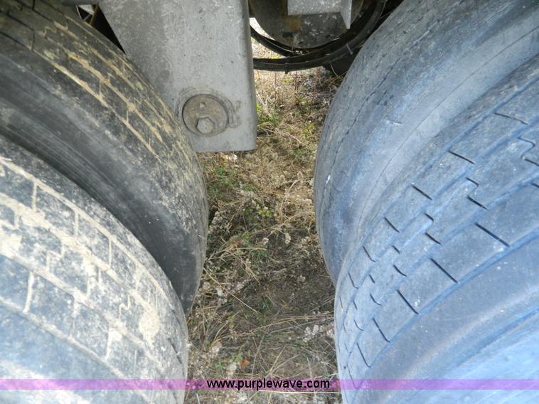 image for item G7628 1999 Great Dane dry van trailer