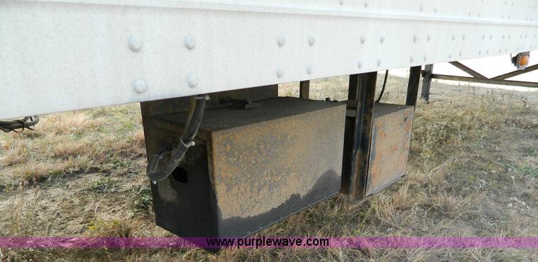 image for item G7628 1999 Great Dane dry van trailer