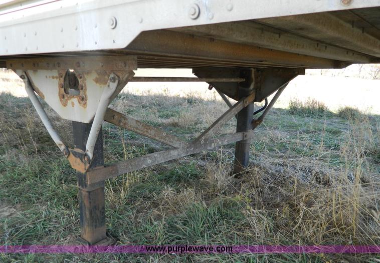 image for item G7629 1999 Great Dane dry van trailer