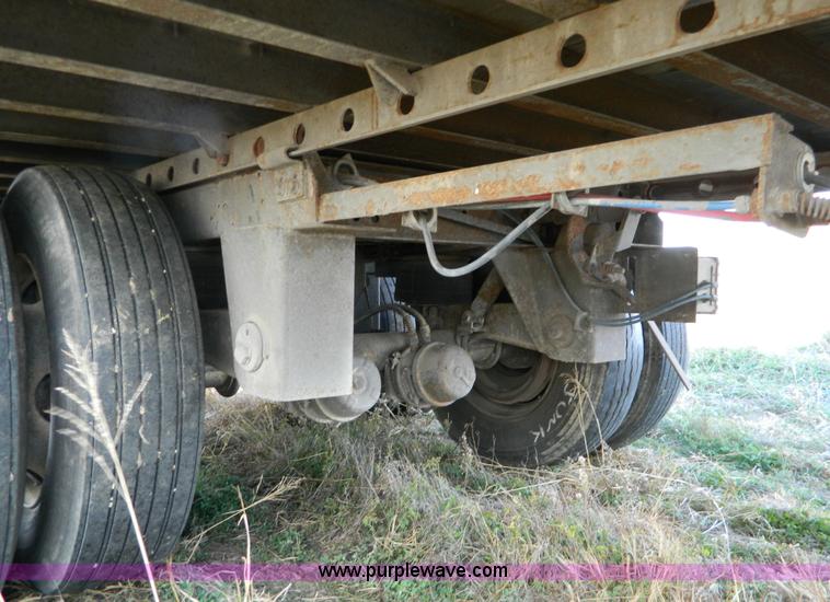 image for item G7629 1999 Great Dane dry van trailer