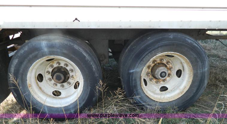 image for item G7629 1999 Great Dane dry van trailer