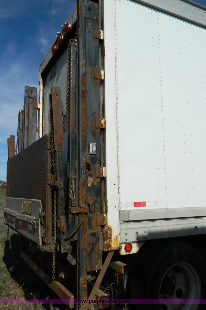 image for item G7629 1999 Great Dane dry van trailer