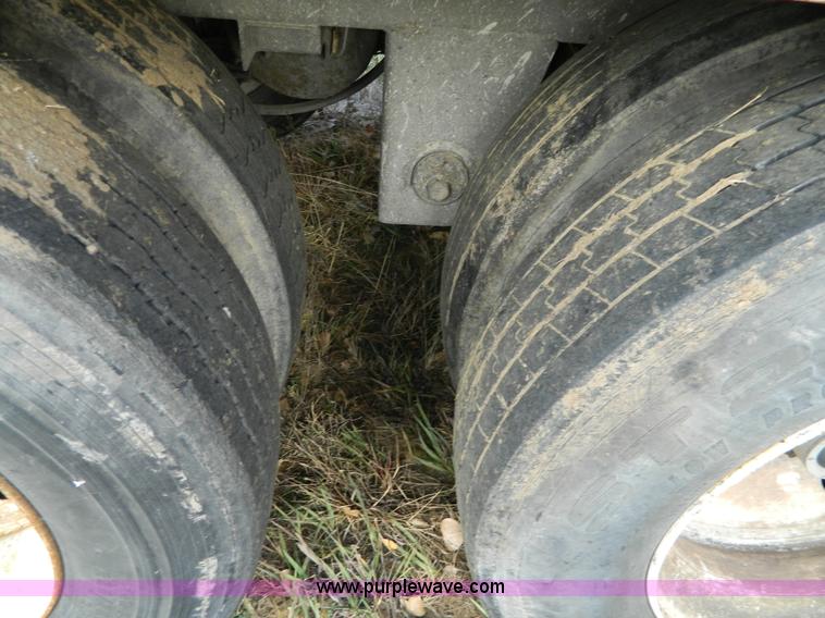 image for item G7632 1999 Great Dane dry van trailer