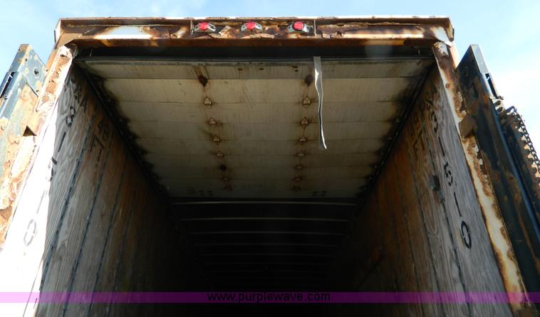 image for item G7633 1999 Great Dane dry van trailer
