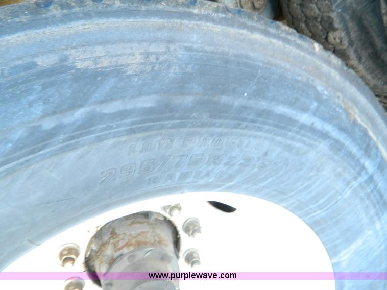 image for item G7633 1999 Great Dane dry van trailer