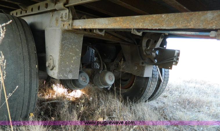 image for item G7633 1999 Great Dane dry van trailer