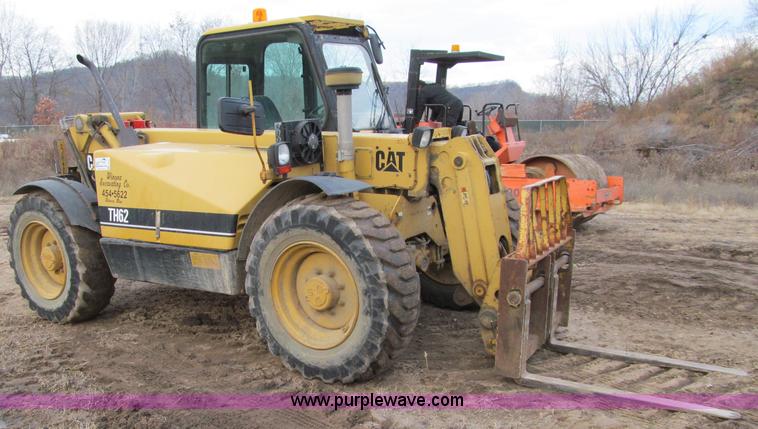 image for item F5561 1996 Caterpillar TH62 telehandler