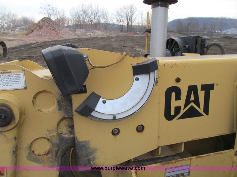 image for item F5561 1996 Caterpillar TH62 telehandler
