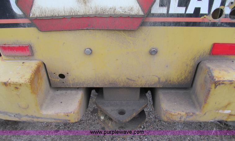 image for item F5561 1996 Caterpillar TH62 telehandler