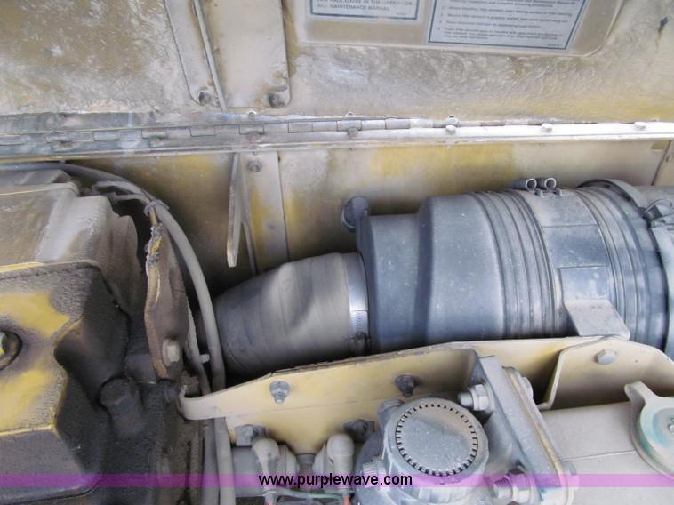 image for item F5561 1996 Caterpillar TH62 telehandler