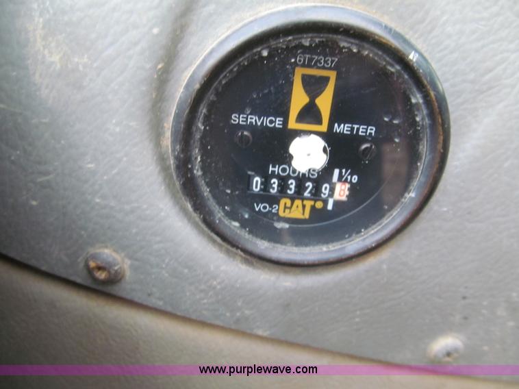 image for item F5561 1996 Caterpillar TH62 telehandler