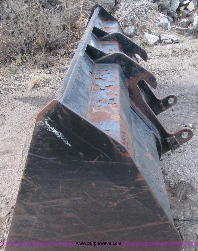 image for item F5561 1996 Caterpillar TH62 telehandler