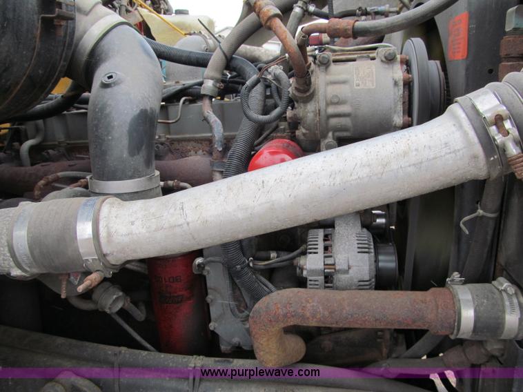 image for item F5566 1994 Ford L8000 plow truck