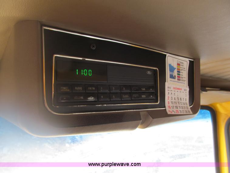 image for item F5566 1994 Ford L8000 plow truck