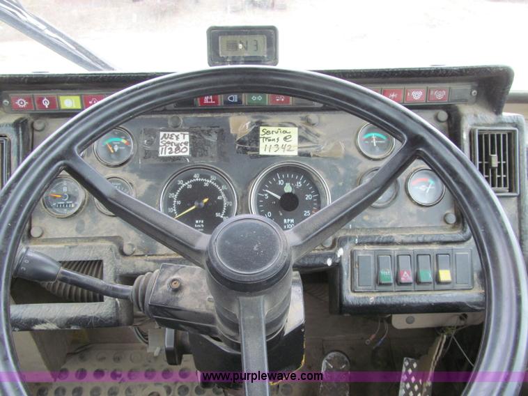 image for item F5578 1995 Terex 3066C articulated haul truck