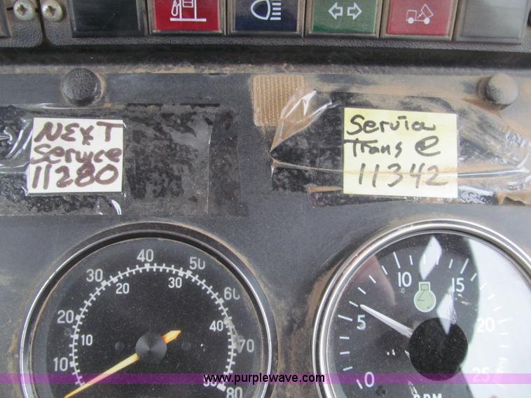 image for item F5578 1995 Terex 3066C articulated haul truck