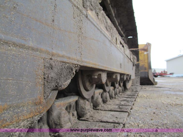 image for item F5579 1999 Caterpillar D3CXL dozer