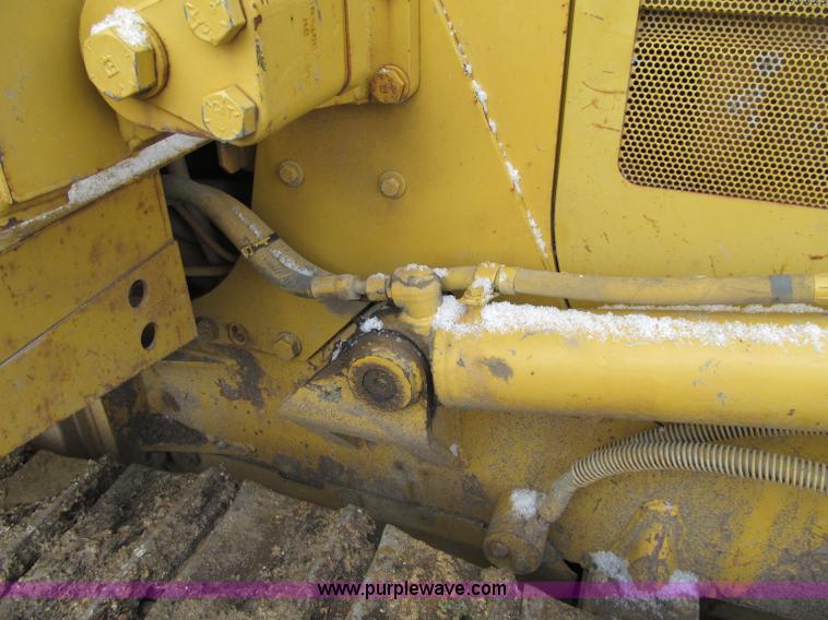 image for item F5579 1999 Caterpillar D3CXL dozer