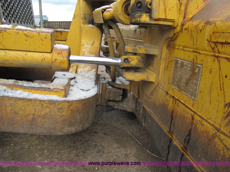 image for item F5579 1999 Caterpillar D3CXL dozer