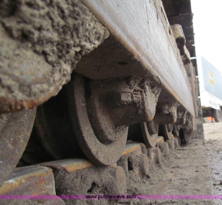 image for item F5579 1999 Caterpillar D3CXL dozer