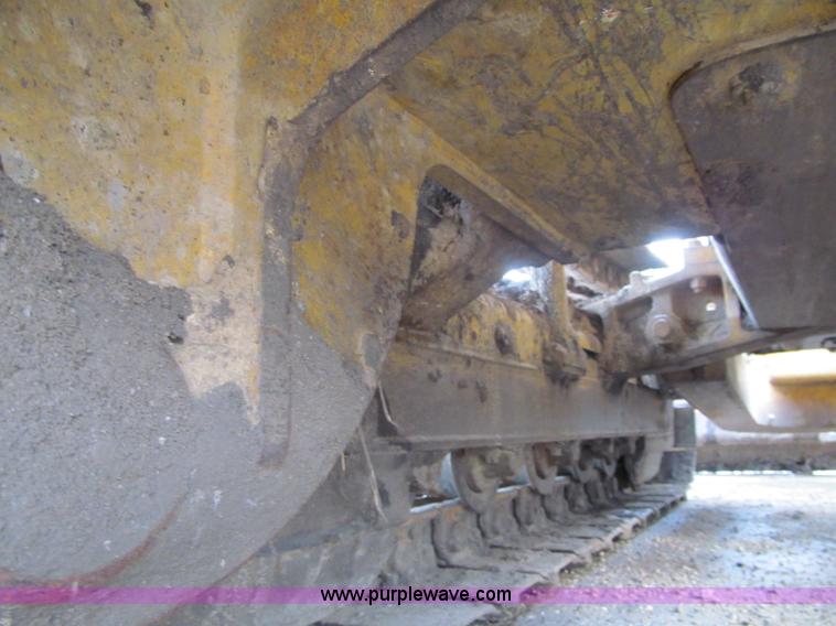 image for item F5579 1999 Caterpillar D3CXL dozer