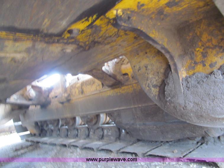 image for item F5579 1999 Caterpillar D3CXL dozer