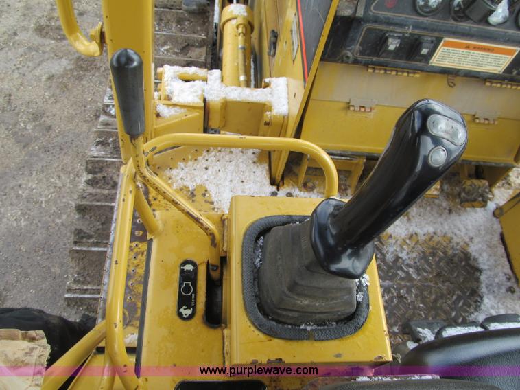 image for item F5579 1999 Caterpillar D3CXL dozer