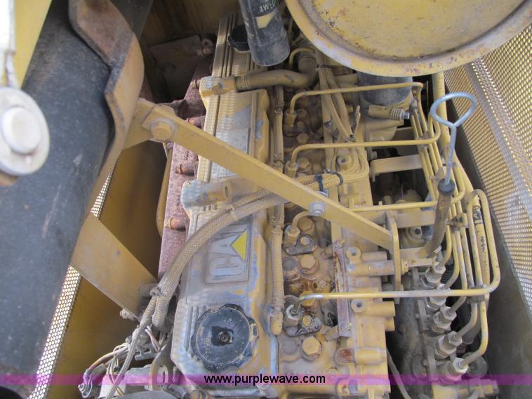 image for item F5579 1999 Caterpillar D3CXL dozer