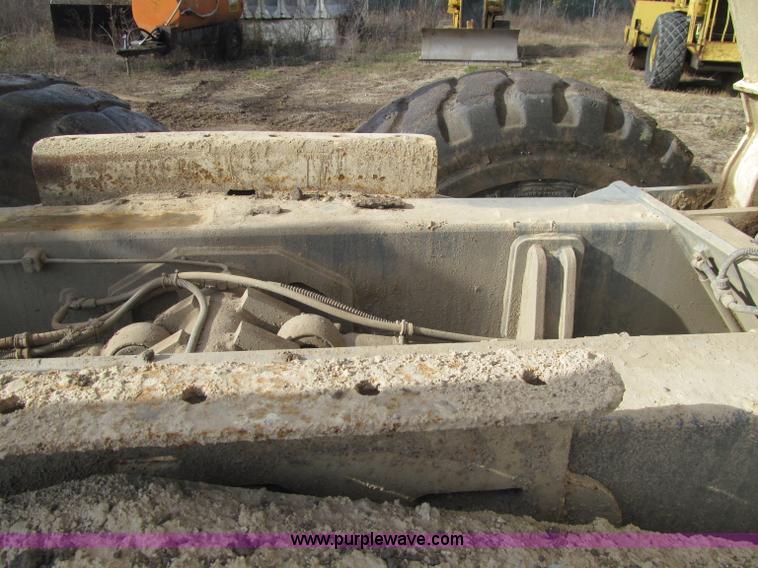 image for item F5580 1999 Terex TA30 articulated haul truck