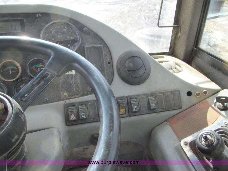 image for item F5580 1999 Terex TA30 articulated haul truck