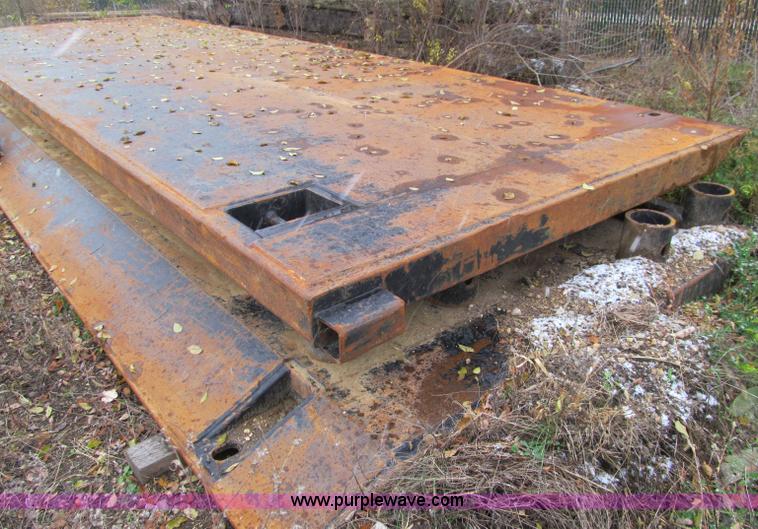image for item F5582 Trench box