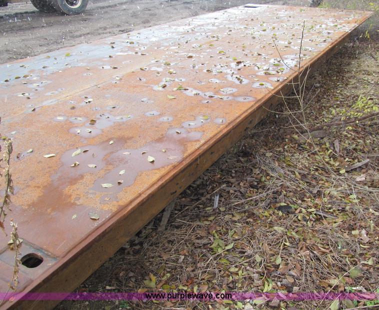 image for item F5582 Trench box