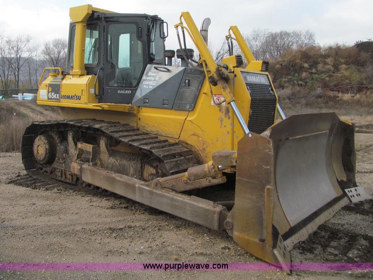 image for item F5584 2007 Komatsu D65EX-15EO Galeo dozer
