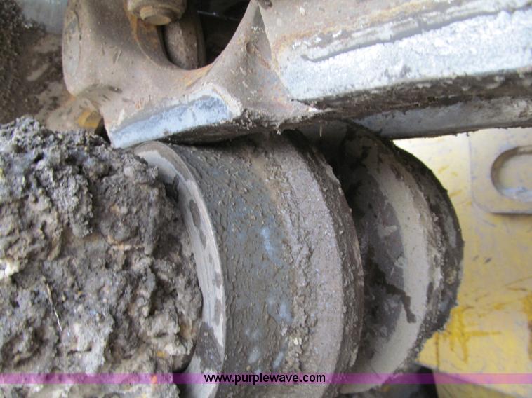 image for item F5584 2007 Komatsu D65EX-15EO Galeo dozer