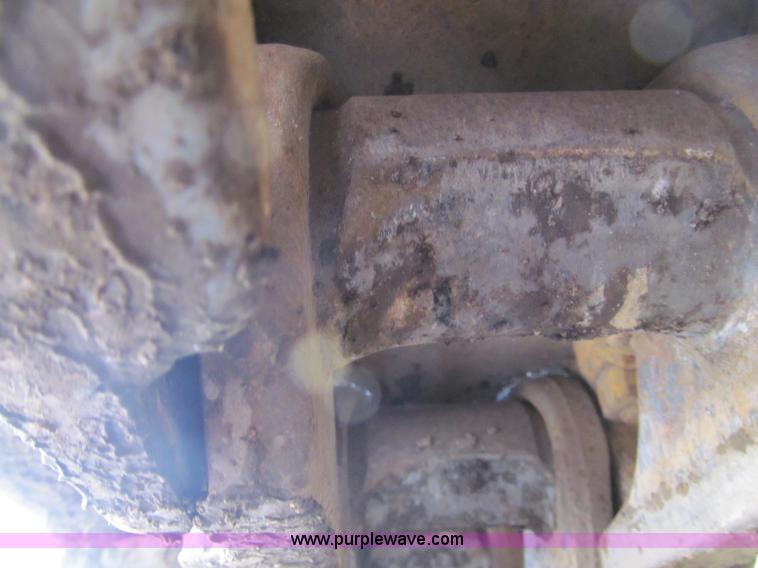 image for item F5584 2007 Komatsu D65EX-15EO Galeo dozer