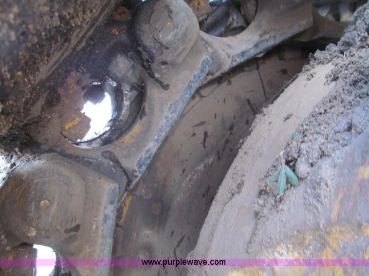 image for item F5584 2007 Komatsu D65EX-15EO Galeo dozer
