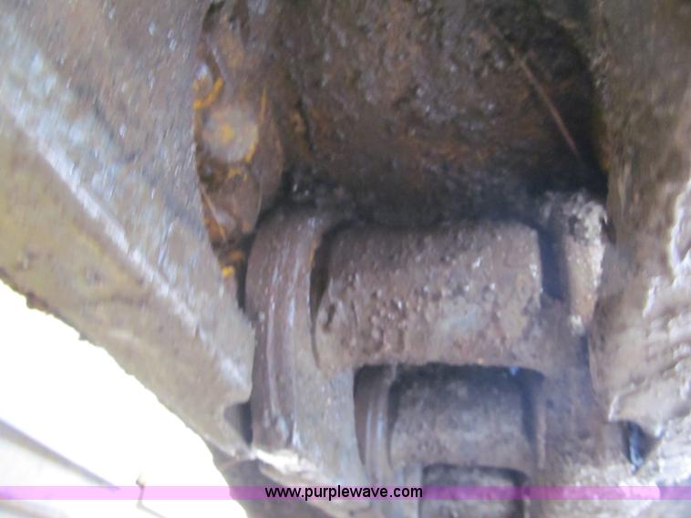 image for item F5584 2007 Komatsu D65EX-15EO Galeo dozer