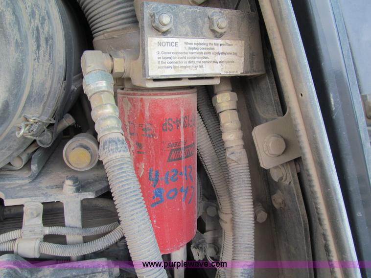 image for item F5584 2007 Komatsu D65EX-15EO Galeo dozer