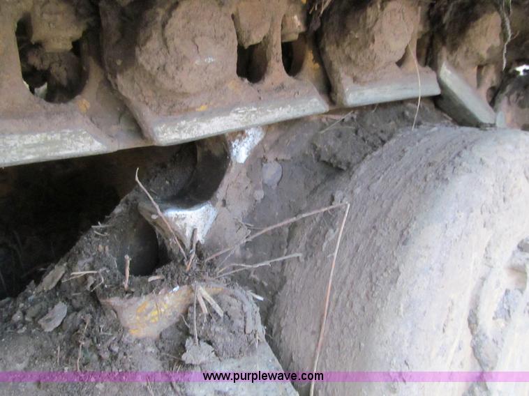 image for item F5585 2002 Caterpillar D5G LGP dozer