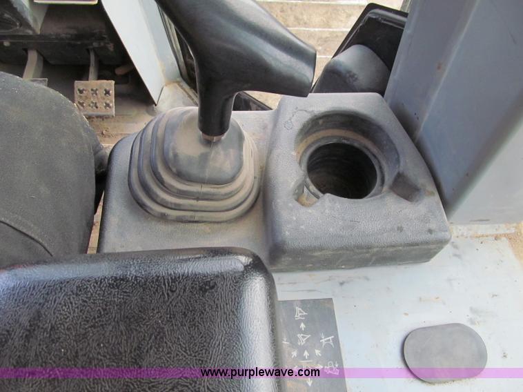 image for item F5585 2002 Caterpillar D5G LGP dozer