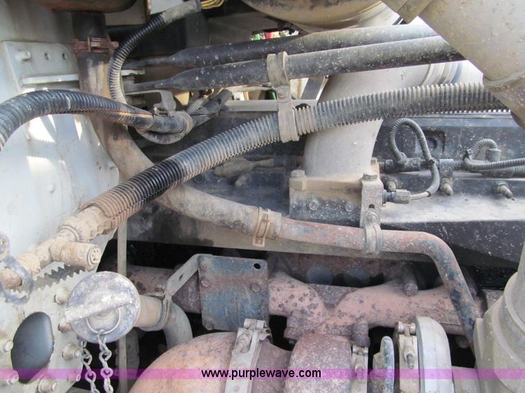 image for item F5588 2003 Freightliner FLD120 dump truck