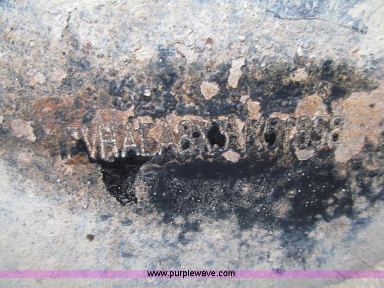 image for item F5590 2003 Freightliner FLD120 dump truck