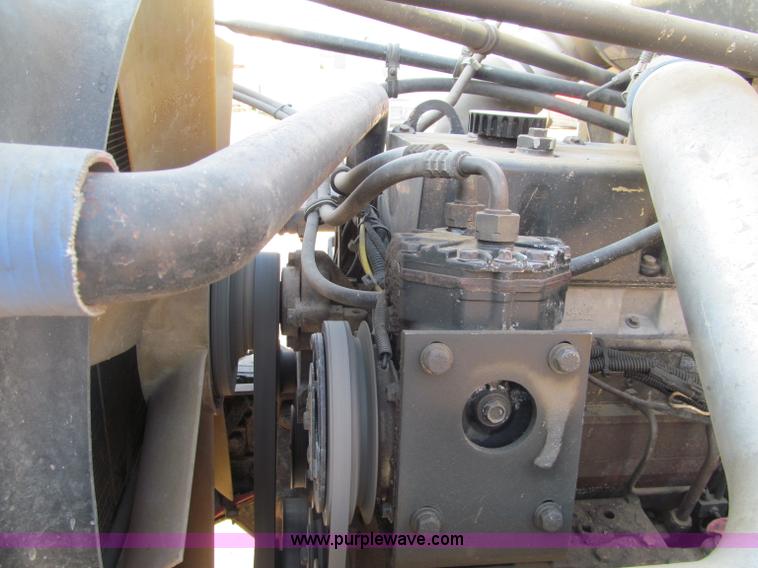 image for item F5592 1997 Freightliner FLD112SD dump truck