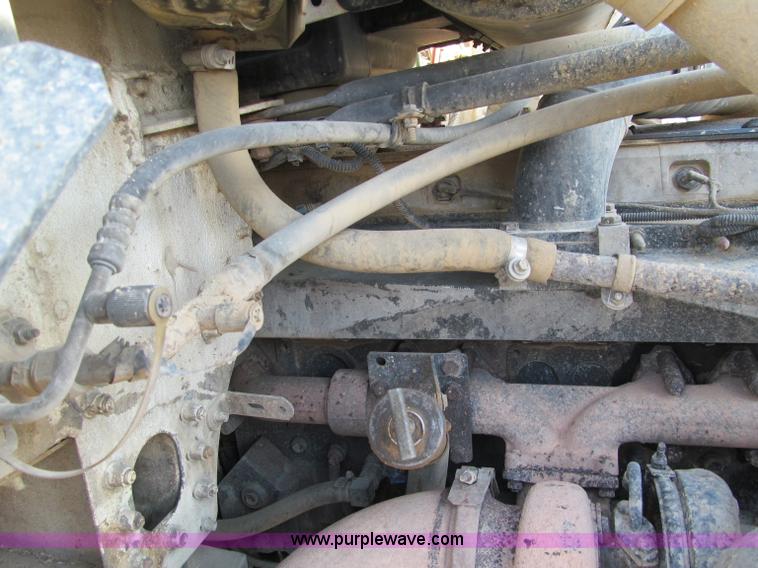 image for item F5593 1997 Freightliner FLD112SD dump truck