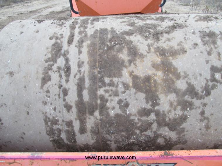 image for item F5619 1998 Hamm 2320D vibratory smooth drum roller