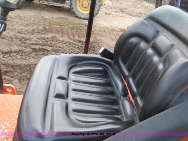 image for item F5619 1998 Hamm 2320D vibratory smooth drum roller